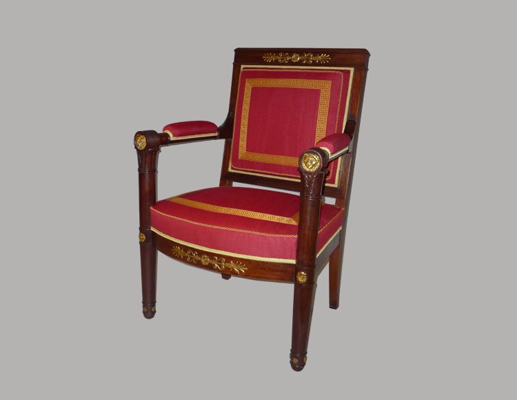 Neo-Classical Bergère